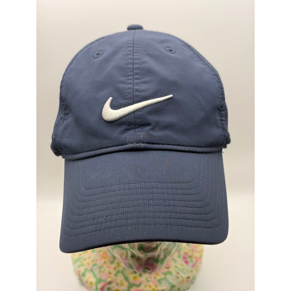 Nike Heritage 86 Adjustable Hat Navy Blue White Swoosh Logo Baseball Cap